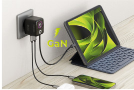 GaN síťová nabíječka s displejem 65W PW3 - USB-C Kabel + USB-C + USB-A