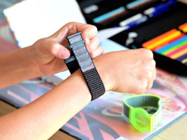 AirTag Strap Gray