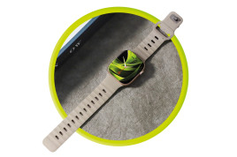 Magnetic Strap III for Apple Watch 44 / 45 / 46 / 49 mm - Light beige