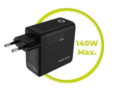 140W GaN TFT Display Charger PW21 - 2x USB-C + USB-A