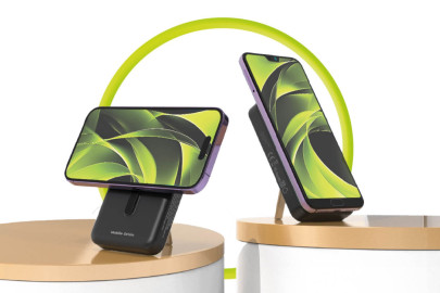 10000mAh Wireless Magnetic PowerBank PB11, USB-C and Lightning Cable