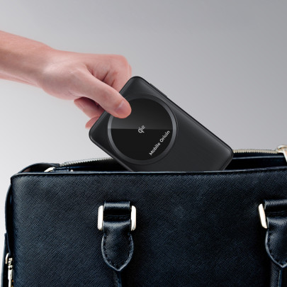 Skládací Qi2 nabíječka 3v1 PW8 - černá