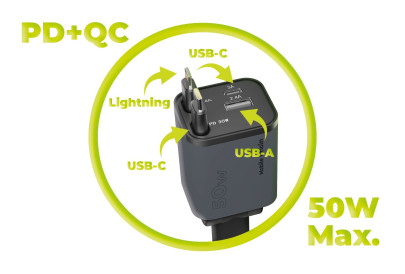 4in1 50W Car Charger CA28 - USB-C + USB-A, USB-C and Lightning Cable