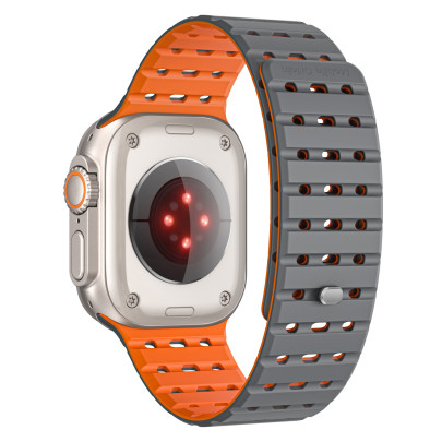 Magnetický řemínek pro Apple Watch 44 / 45 / 46 / 49 mm – šedo‑oranžový